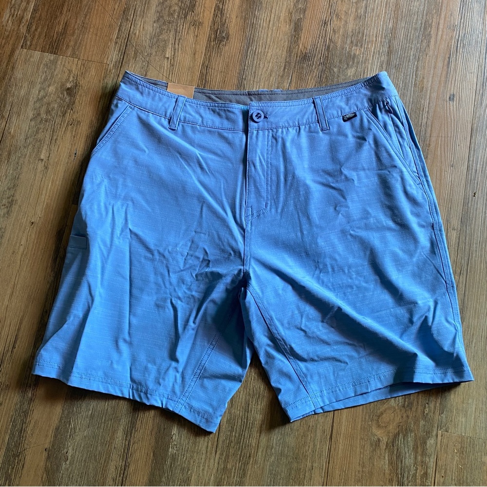 Aftco 365 Hybrid chino fishing shorts 9” Inseam size 34 Blue Heather
